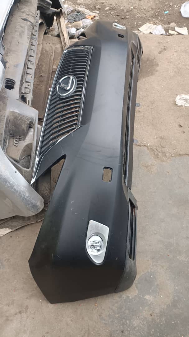 Complete bumper for RX 350 010